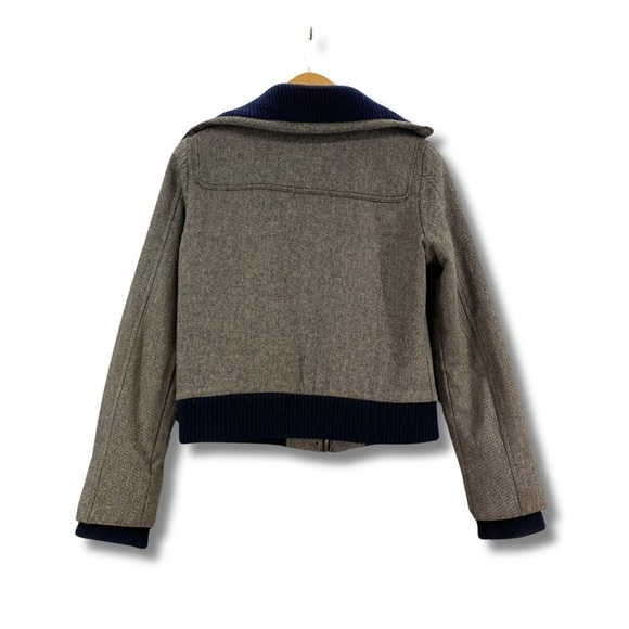 American Eagle Women's Wool Blend Jacket Gray Herringbone Coat Size Medium GUC - Picture 3 of 13